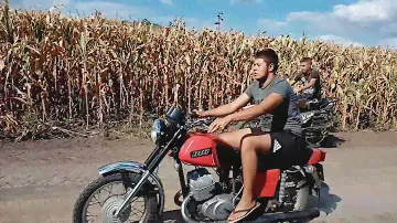 irbis intruder 150 vs иж юпитер 350